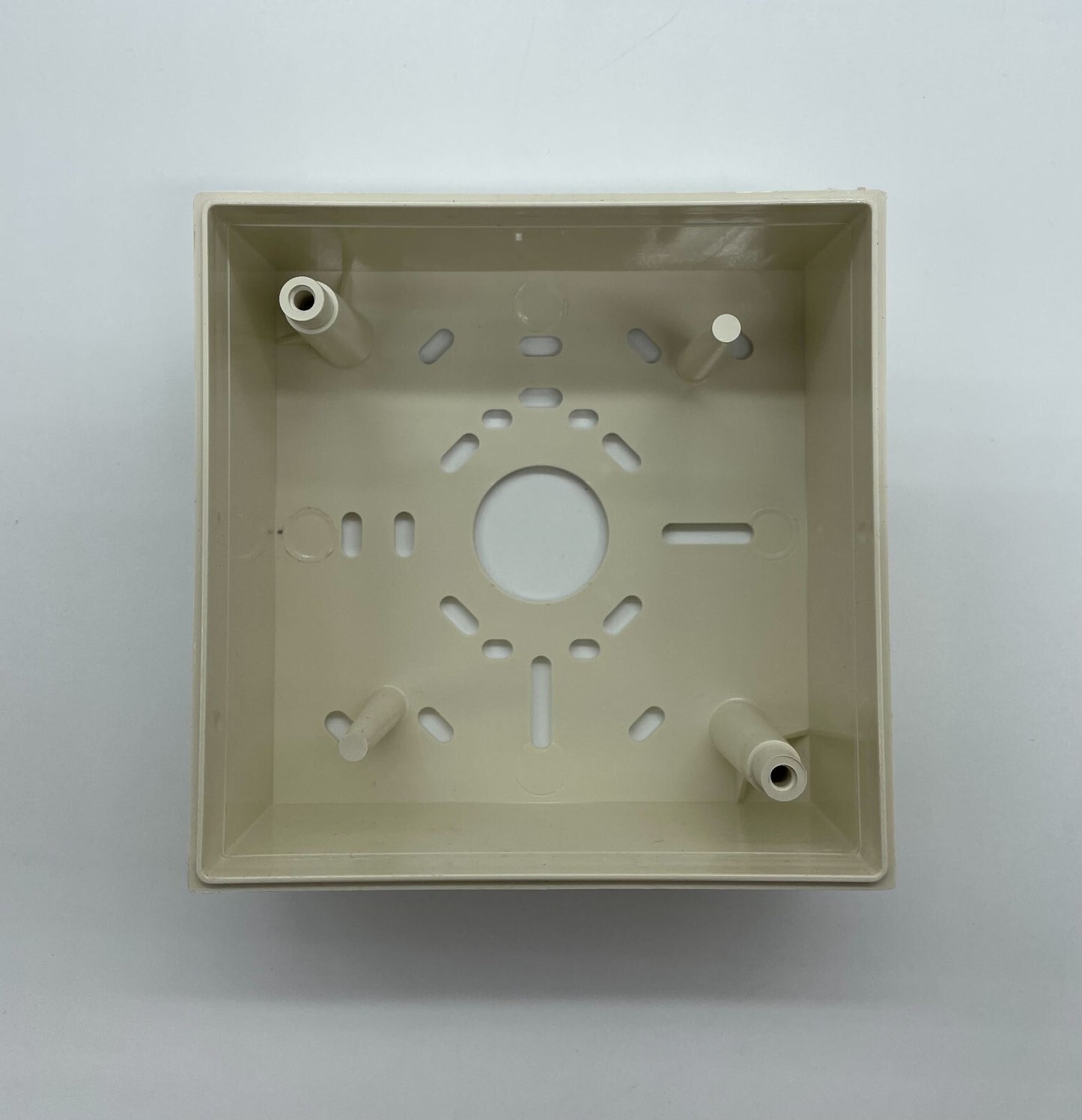 System Sensor SMB500 Surface Mount Box - Same Day Shipping (SEALED)