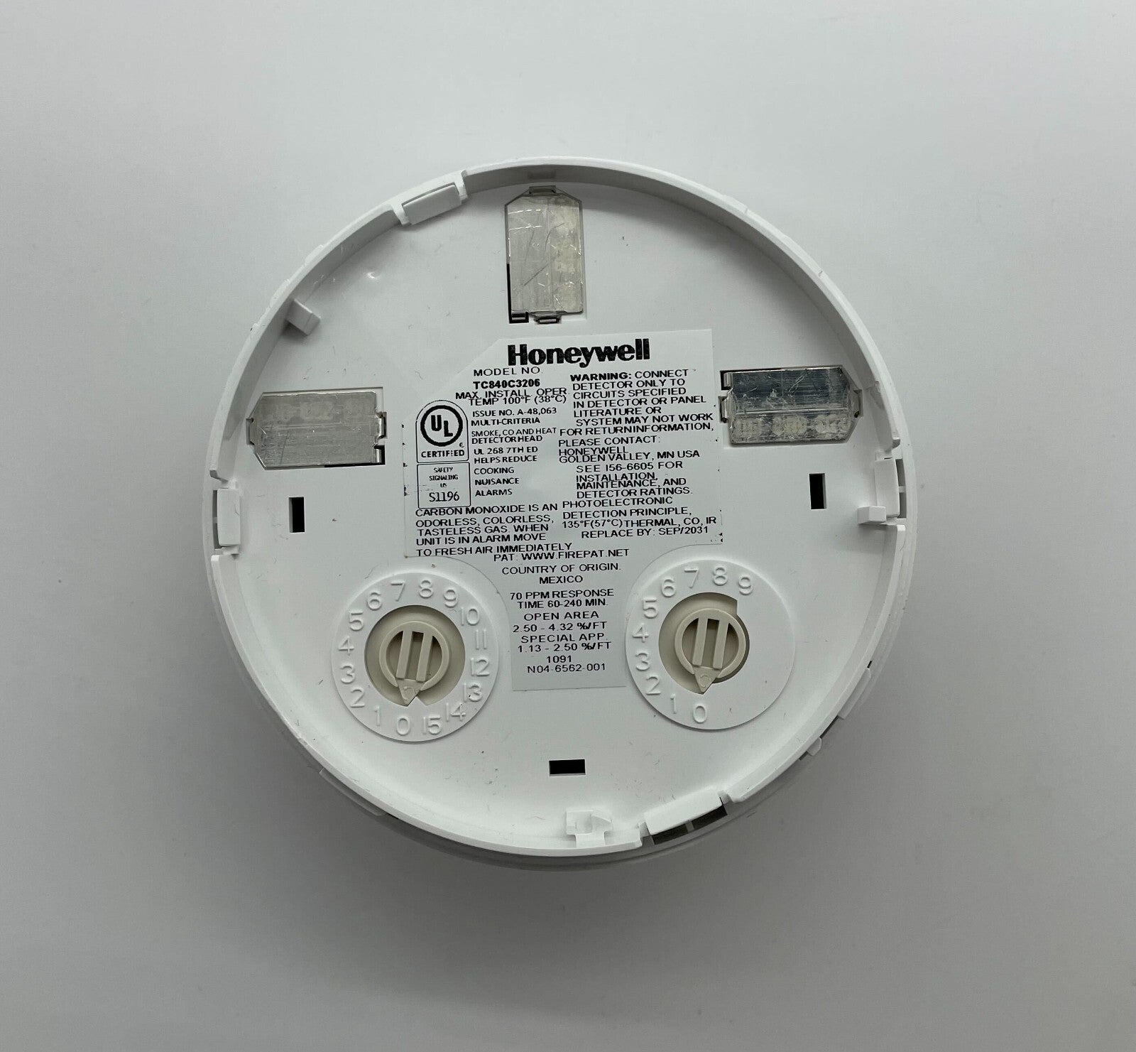 Honeywell TC840C3206 - Same Day Shipping (SEALED)